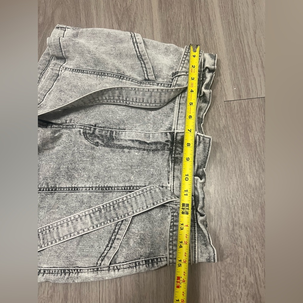 Universal Thread Jean Shorts - Picture 10 of 12